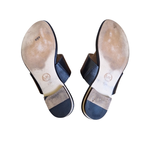 Michael Kors Black Leather Logo Sandals Size 6.5M - Picture 6 of 9